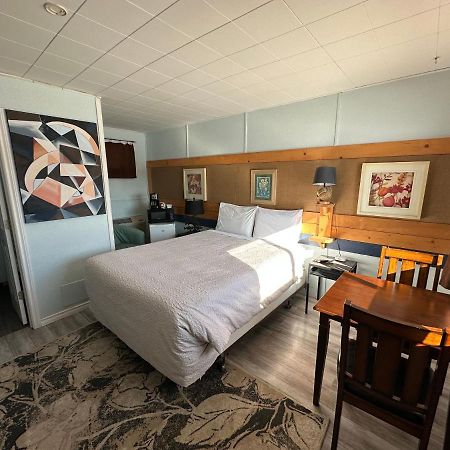 Pinecrest Motel Nipigon Экстерьер фото