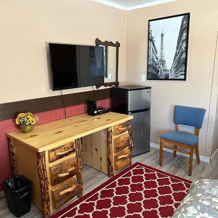 Pinecrest Motel Nipigon Экстерьер фото